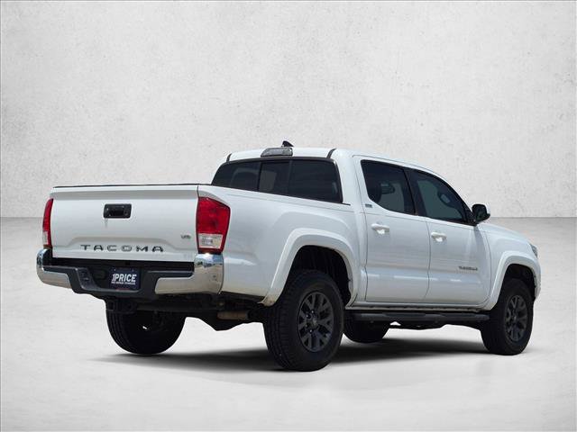 Used 2017 Toyota Tacoma SR5 w/ Tow Package RWD image 5