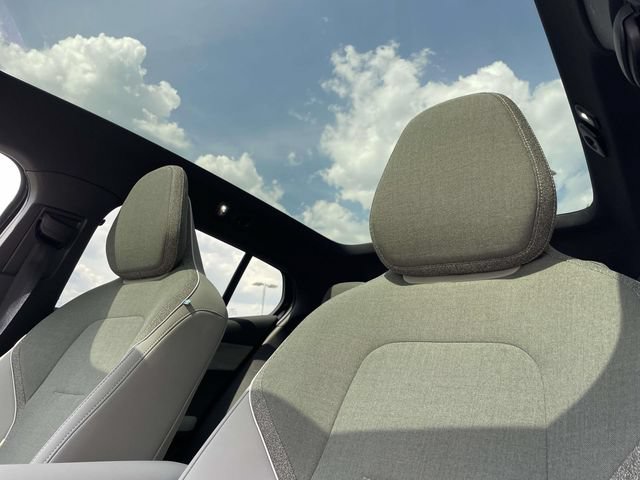 New 2026 Volvo EX30 Plus w/ Climate Package RWD image 16