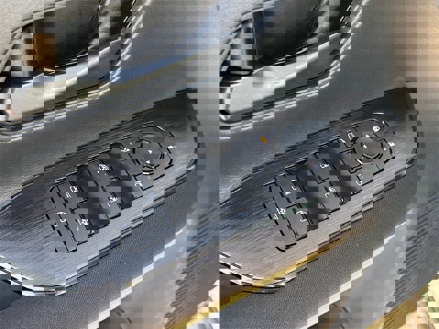 New 2026 Nissan Kicks S image 20