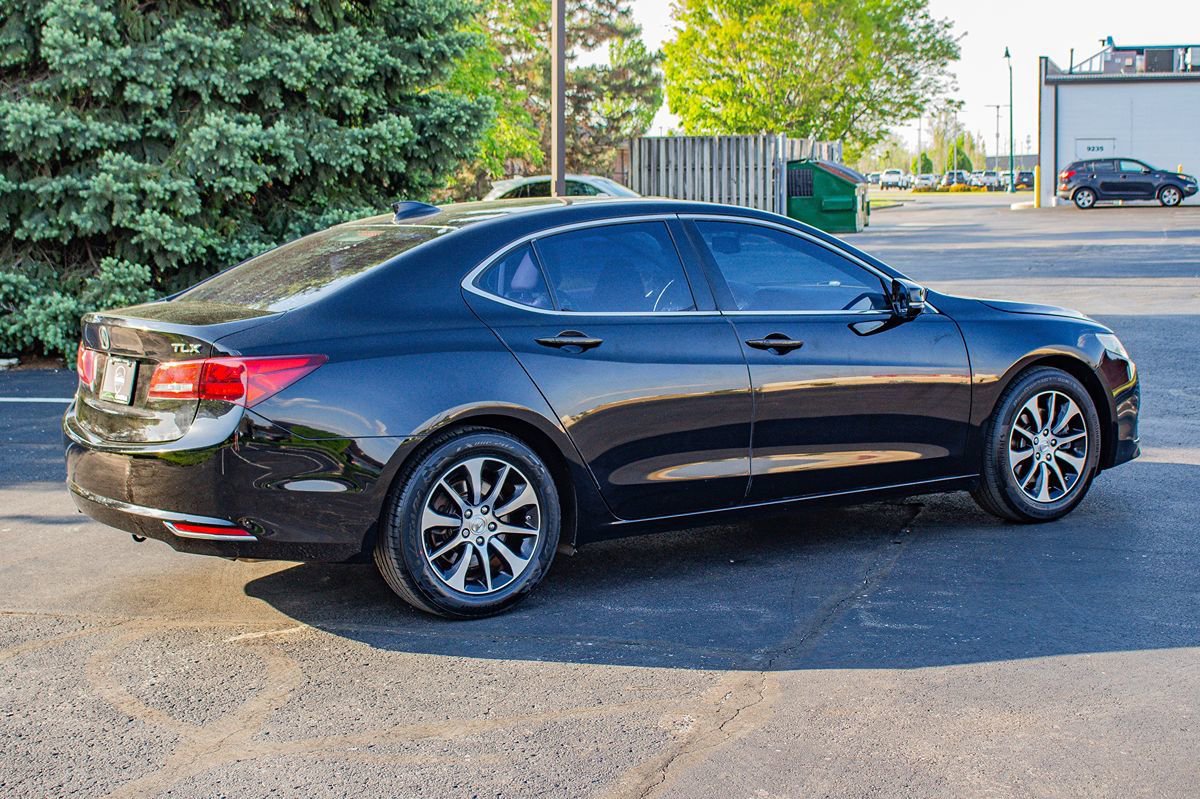 Used 2015 Acura TLX FWD image 10