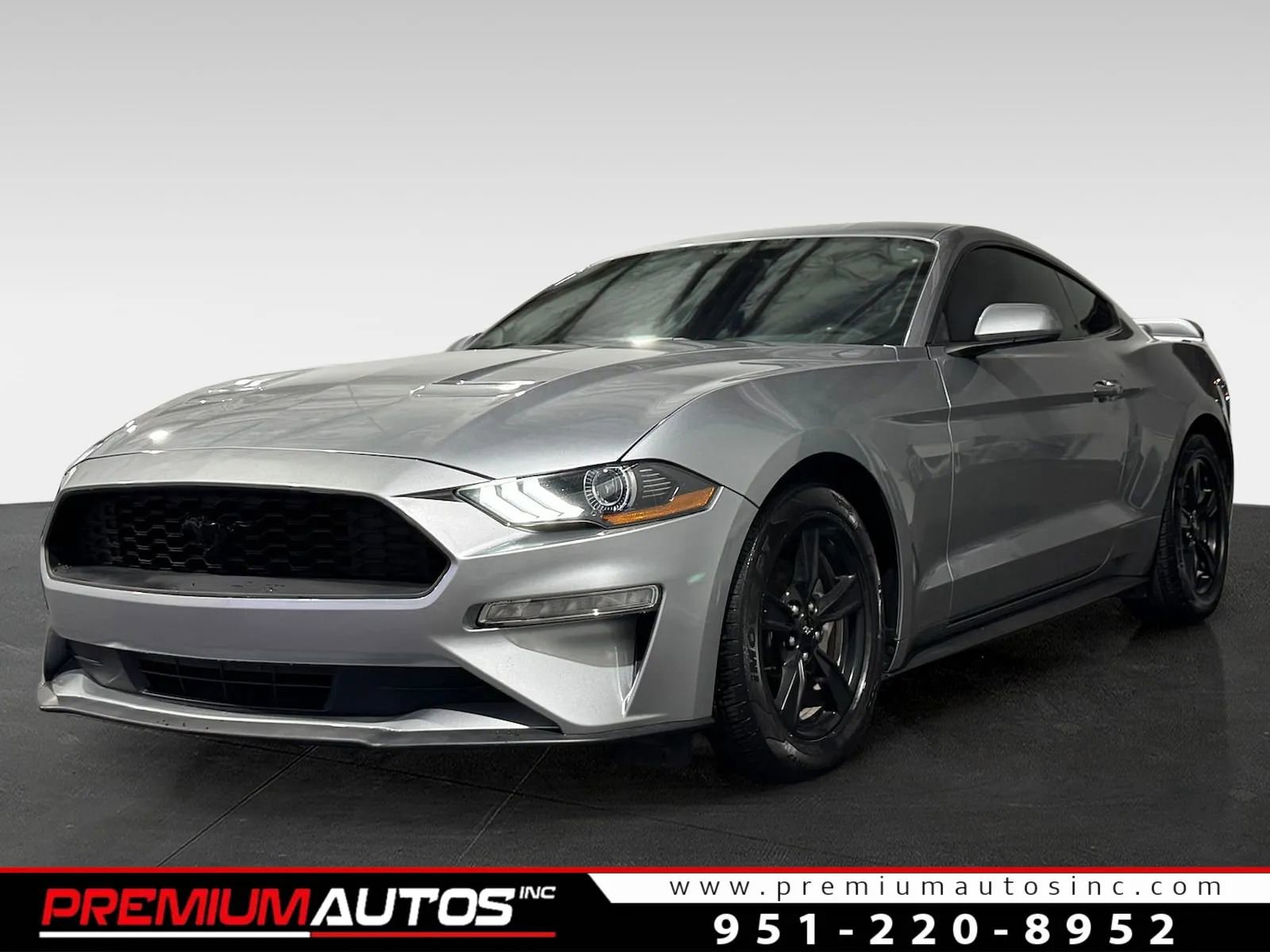 Used 2022 Ford Mustang EcoBoost image 1