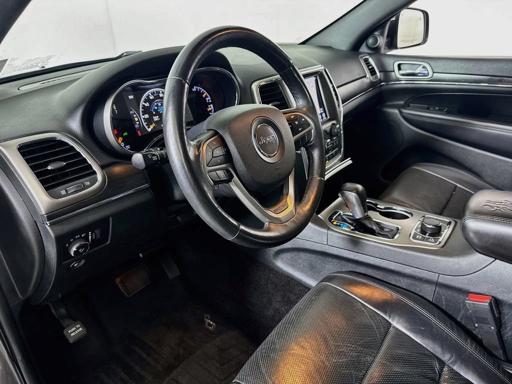 Used 2018 Jeep Grand Cherokee Limited w/ Luxury Group II AWD/4WD image 9