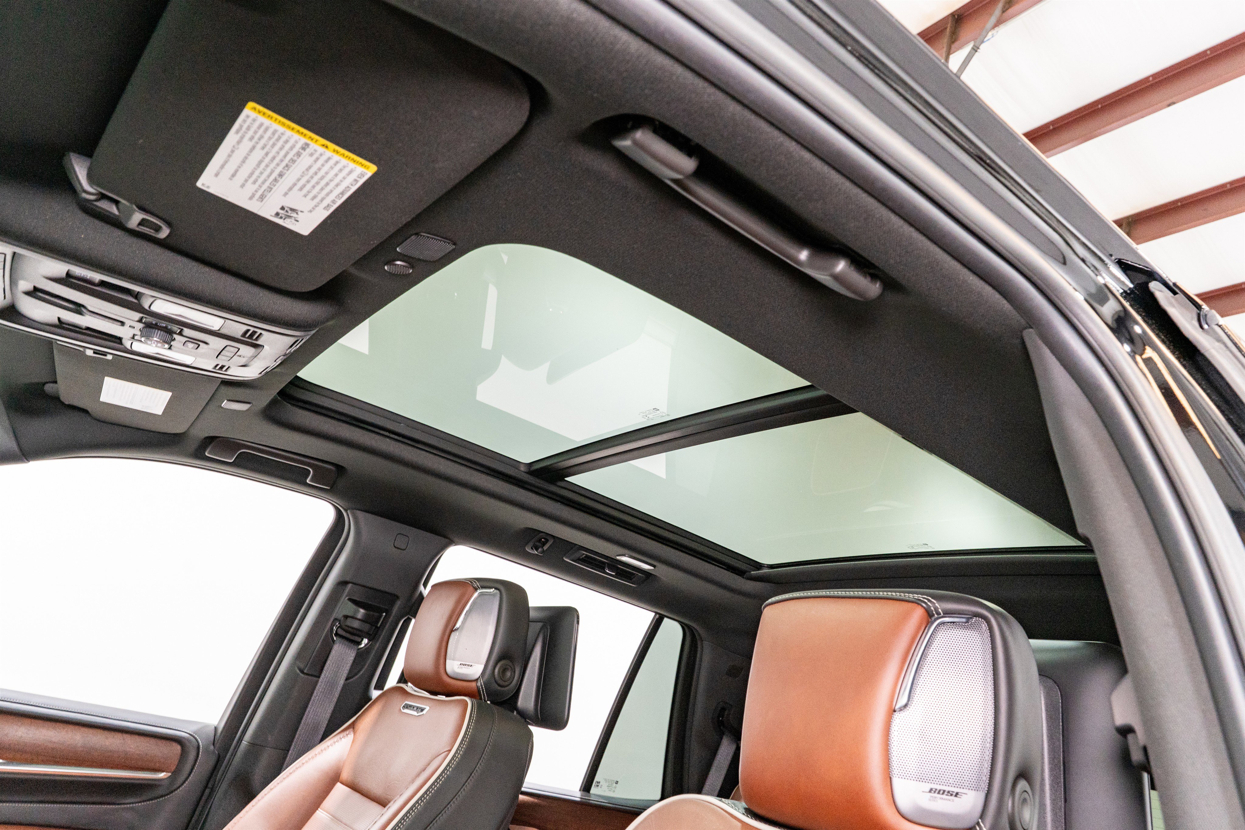 Used 2023 GMC Yukon Denali Ultimate AWD/4WD image 19