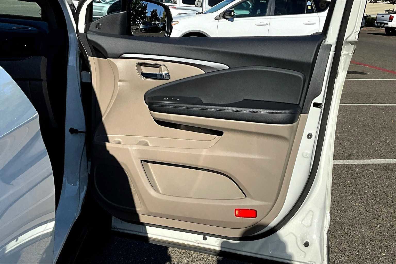 Used 2019 Honda Pilot EX-L image 23