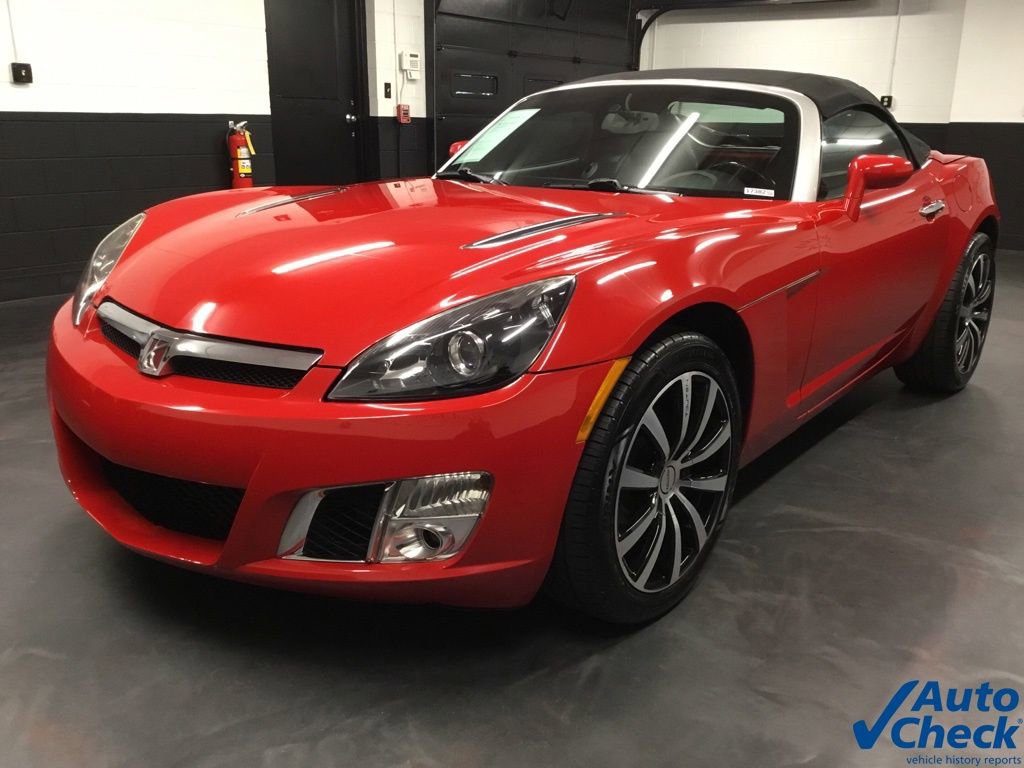 Used 2008 Saturn Sky Red Line image 16