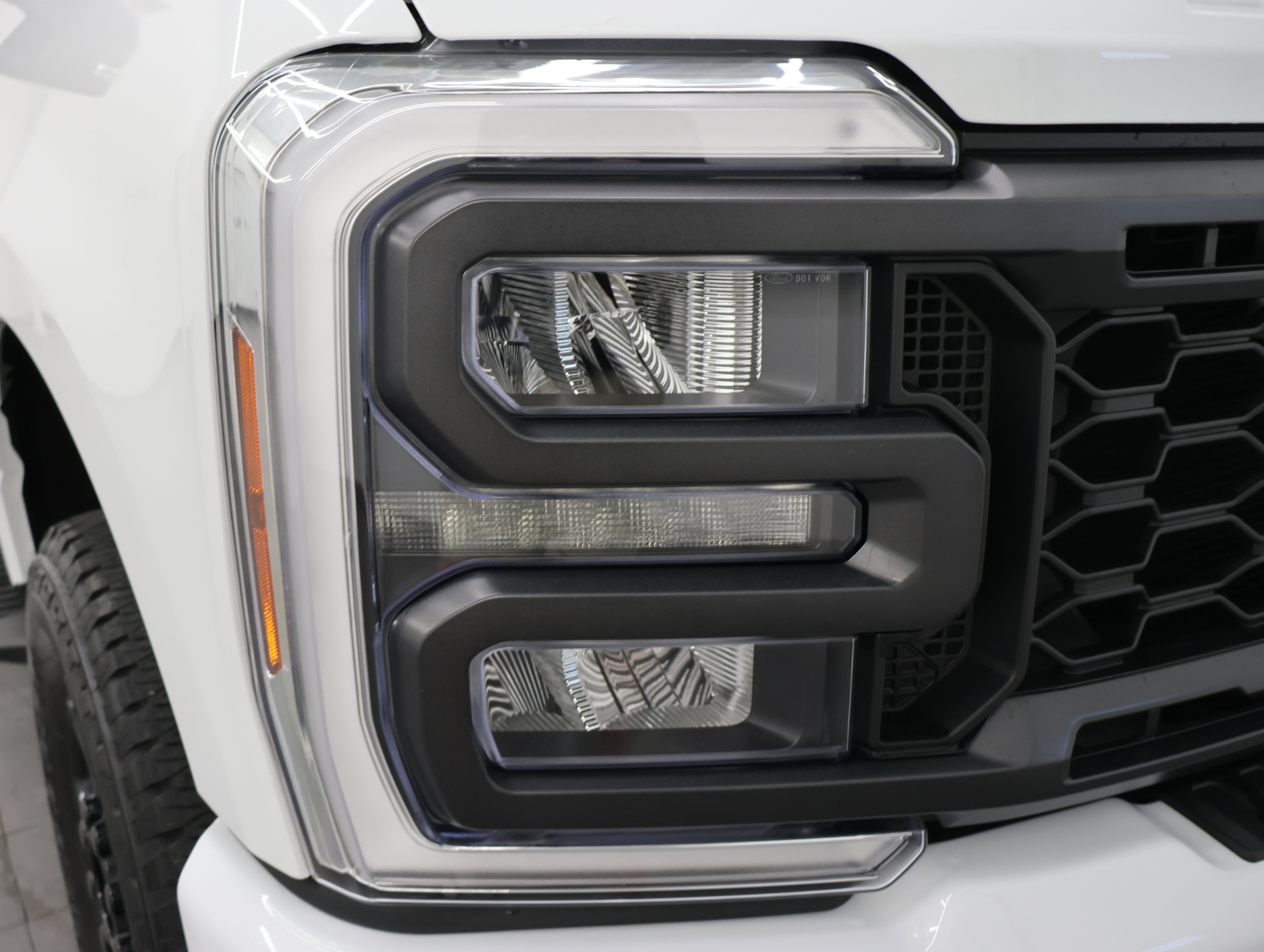 Used 2025 Ford F250 XL w/ STX Appearance Package AWD/4WD image 25