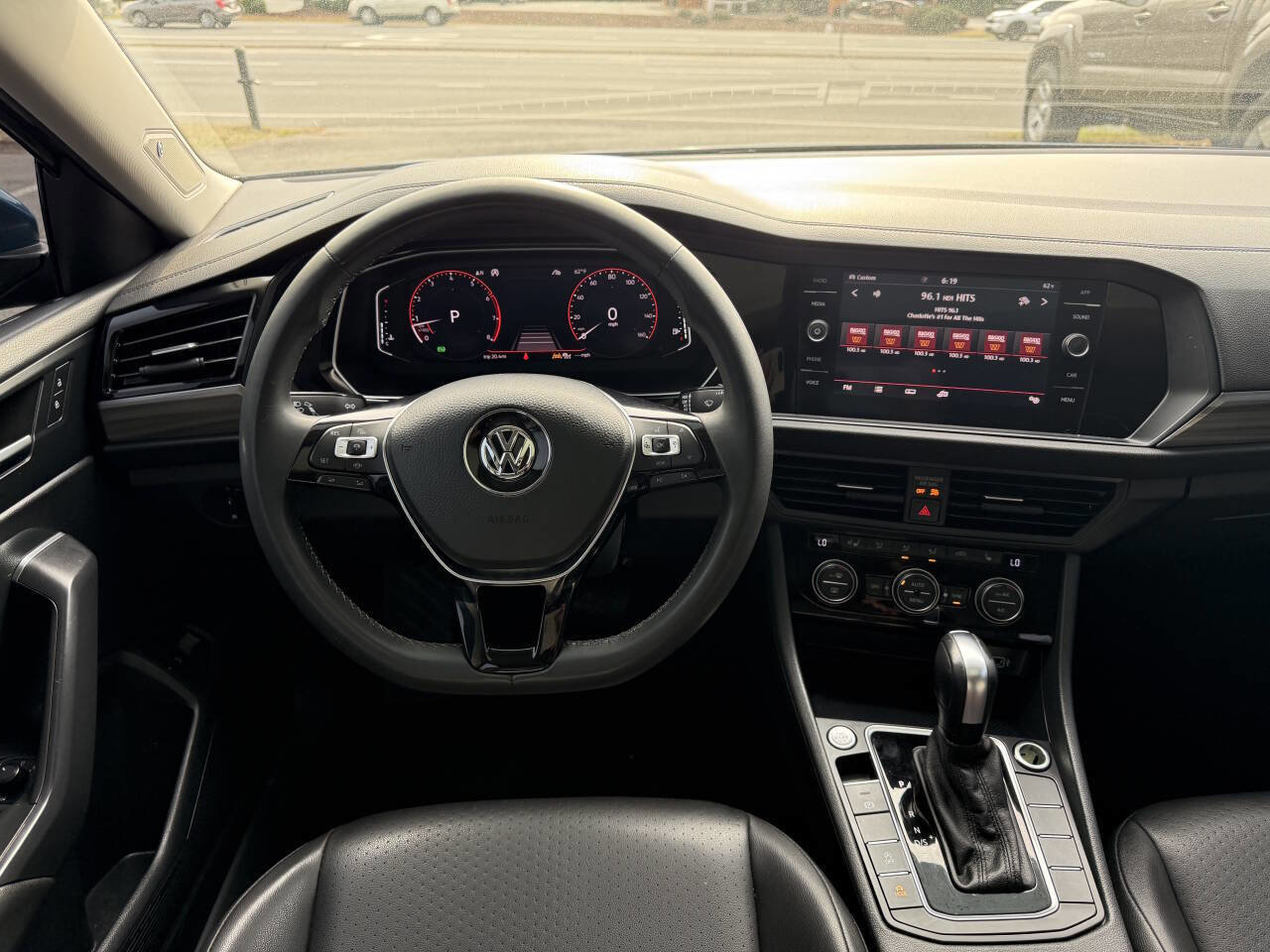 Used 2020 Volkswagen Jetta SEL image 17