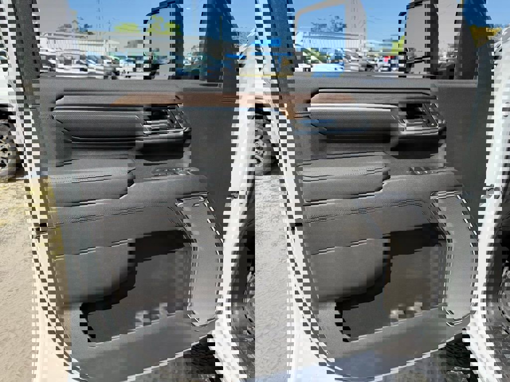 New 2026 Chevrolet Silverado 2500 High Country w/ High Country Premium Package image 16