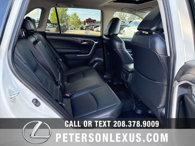 Used 2022 Toyota RAV4 XLE Premium AWD/4WD image 19
