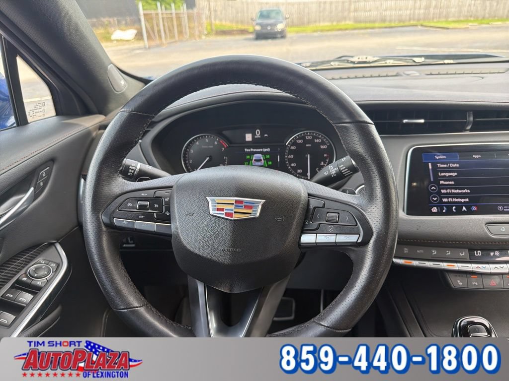 Used 2023 Cadillac XT4 Sport w/ LPO, Onyx Lite Package FWD image 2