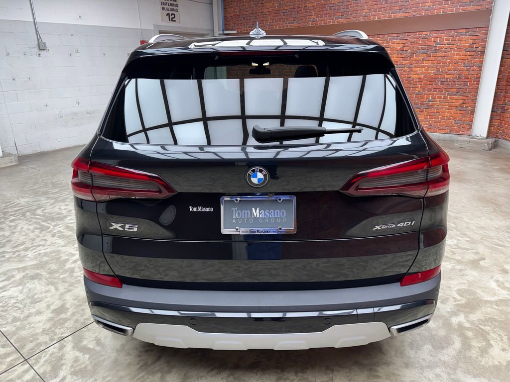Used 2022 BMW X5 xDrive40i w/ Climate Comfort Package AWD/4WD image 4