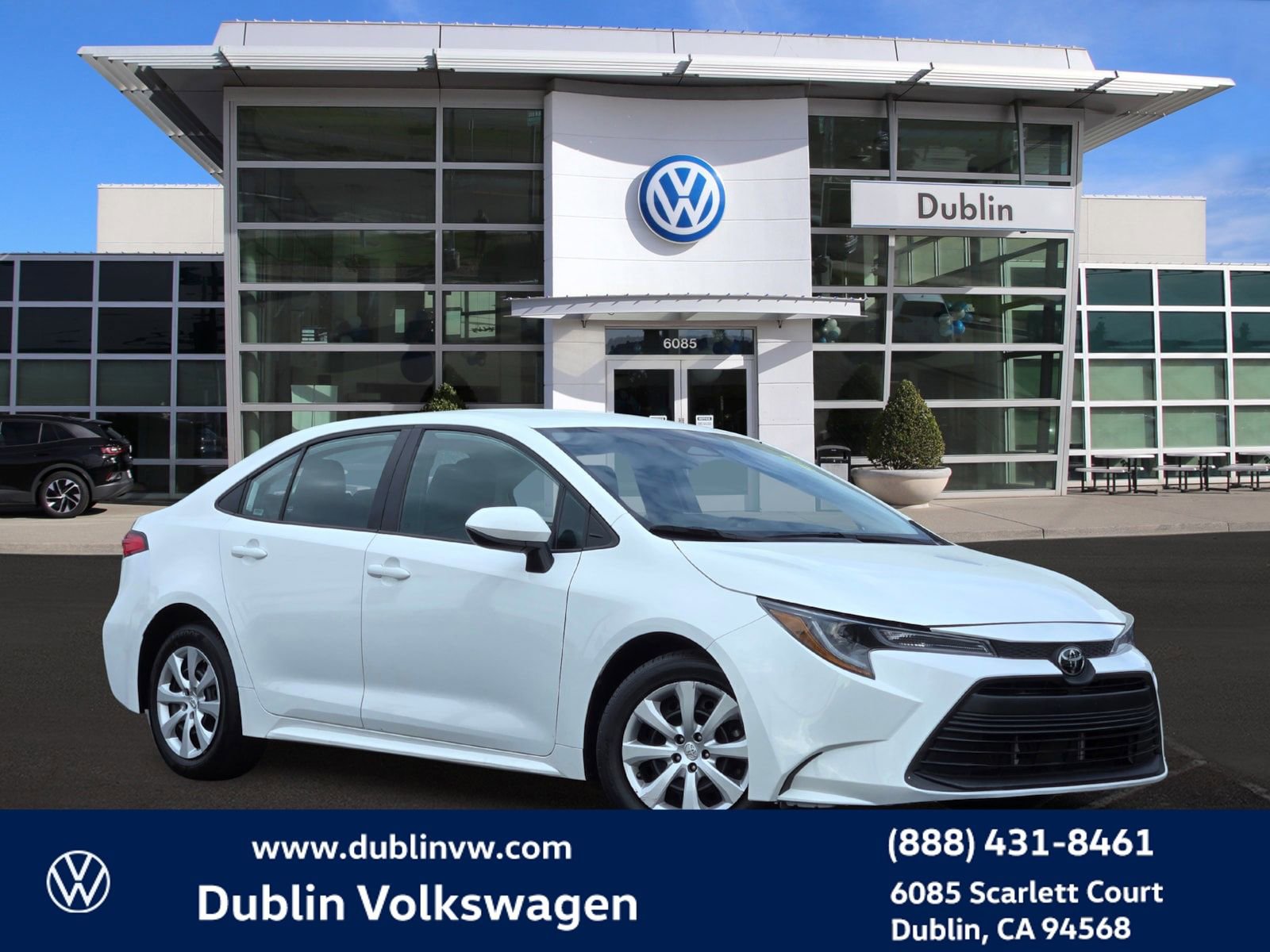 Used 2024 Toyota Corolla LE