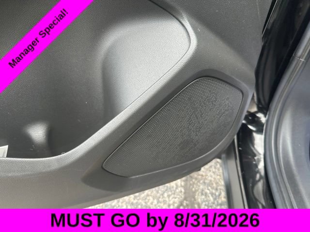 Used 2023 Chevrolet TrailBlazer LT AWD/4WD image 14