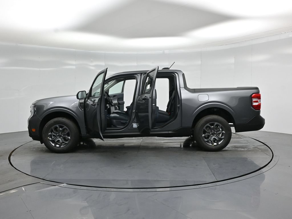 New 2026 Ford Maverick XLT FWD image 31