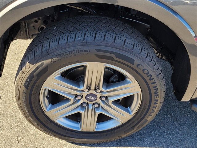 Used 2018 Ford F150 XLT w/ Equipment Group 302A Luxury image 16