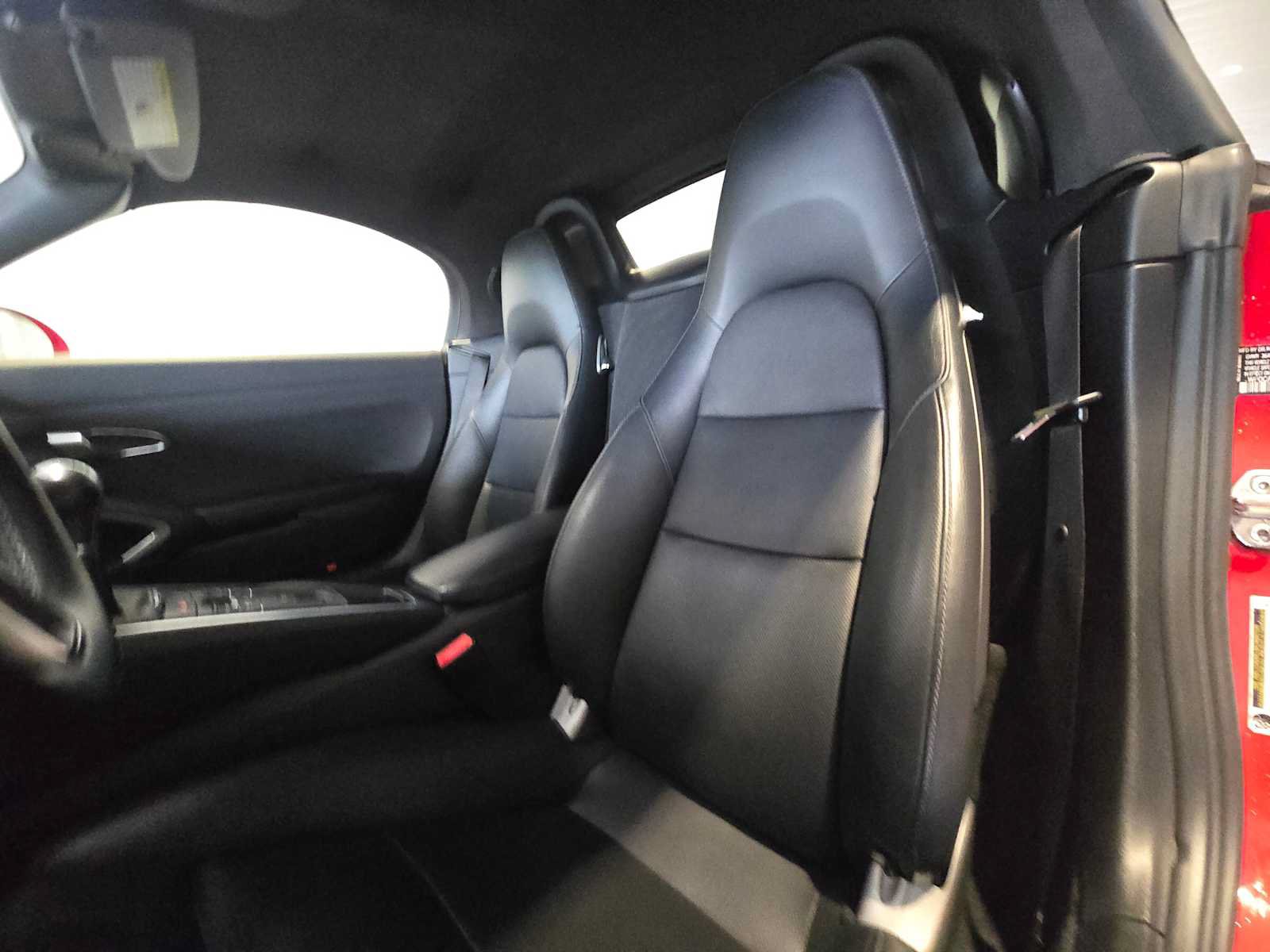 Used 2017 Porsche 718 Boxster RWD image 5