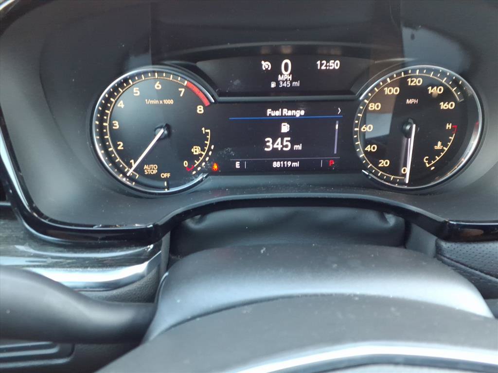 Used 2020 Cadillac XT5 Premium Luxury FWD image 5