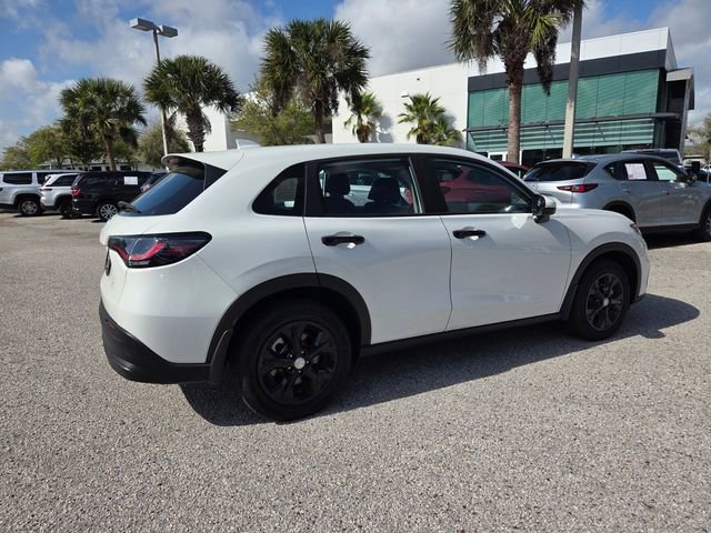 Used 2023 Honda HR-V LX image 12