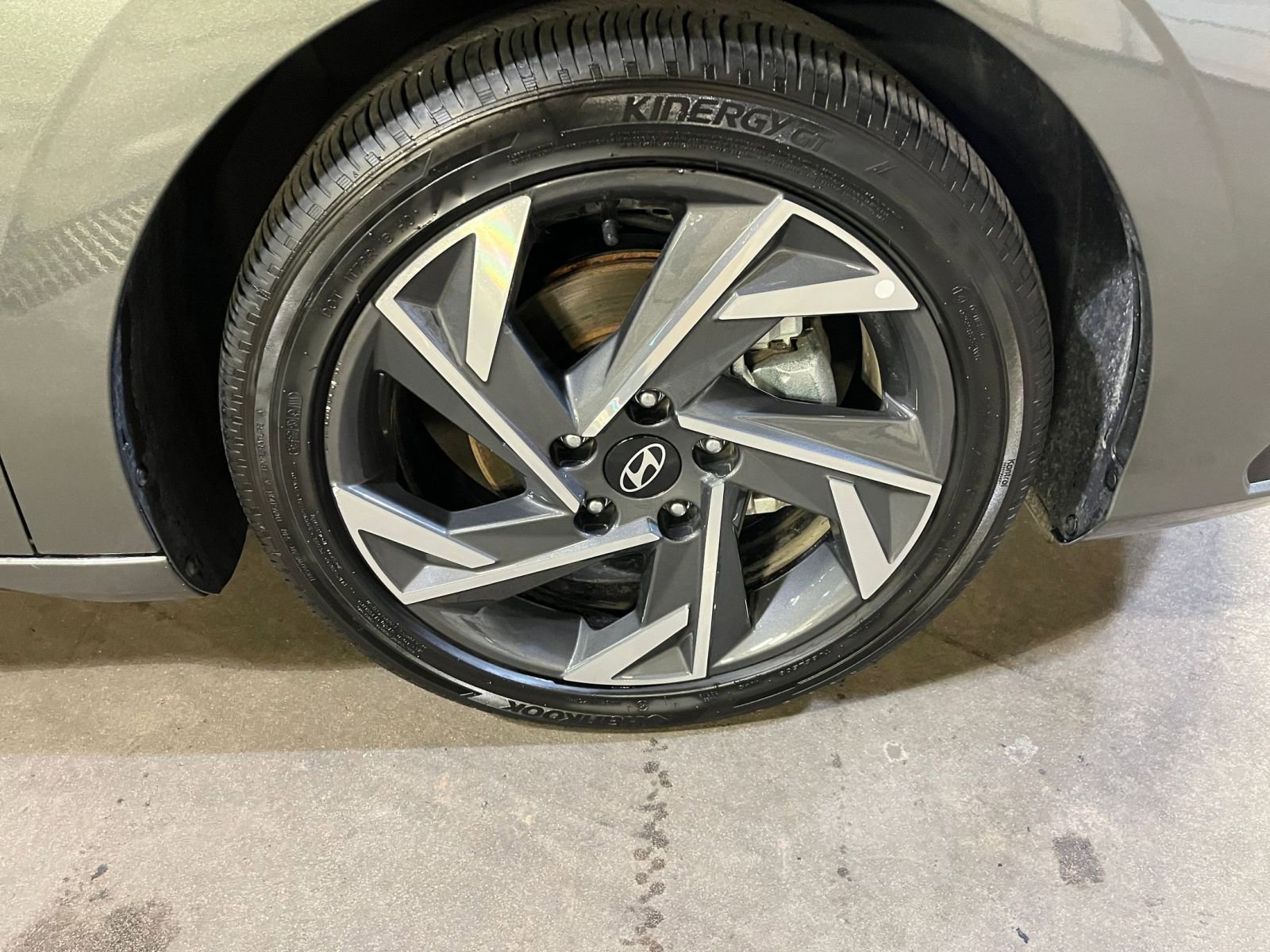 Used 2025 Hyundai Elantra SEL image 30