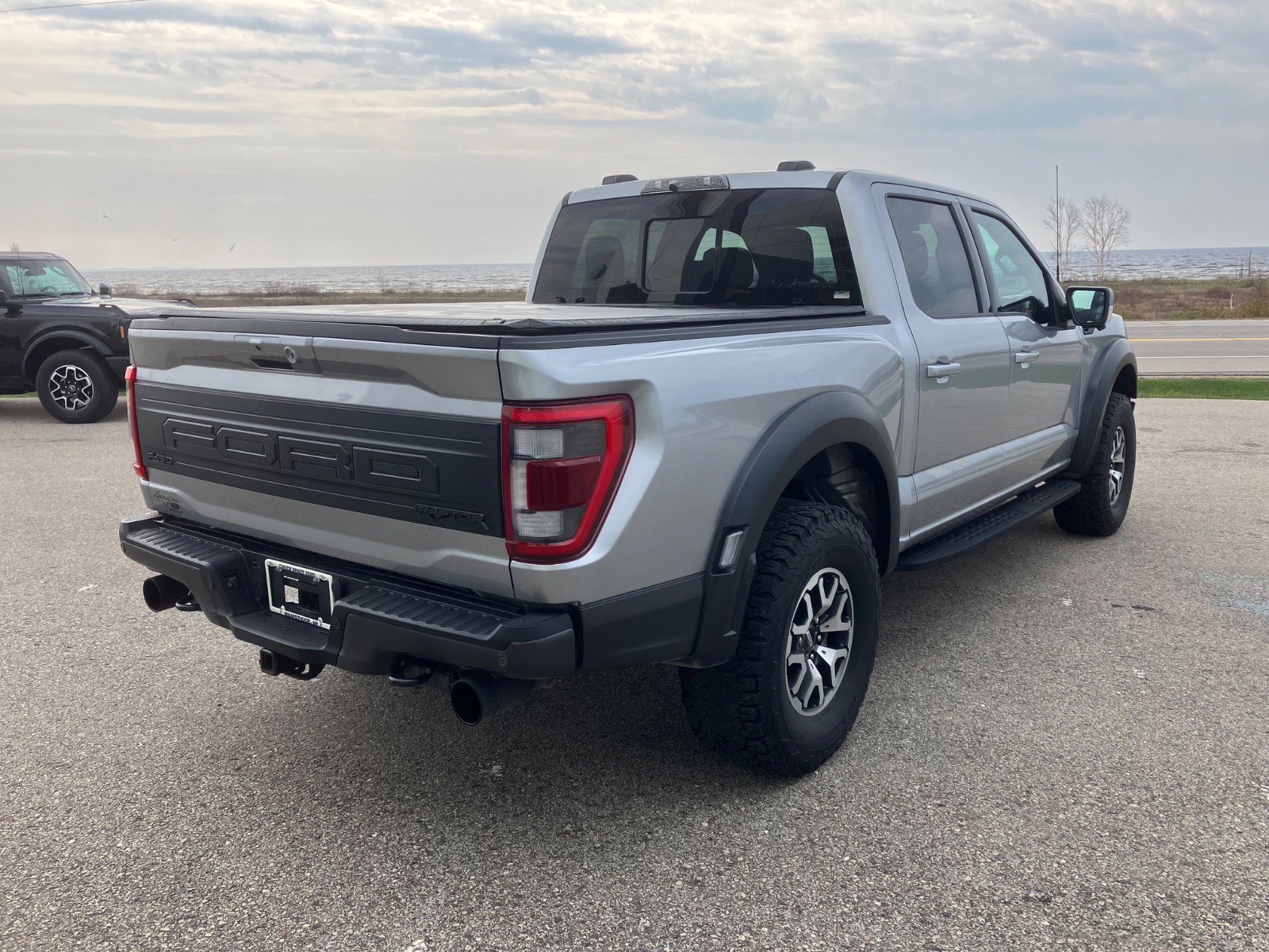 Used 2022 Ford F150 Raptor w/ Equipment Group 801A High AWD/4WD image 5