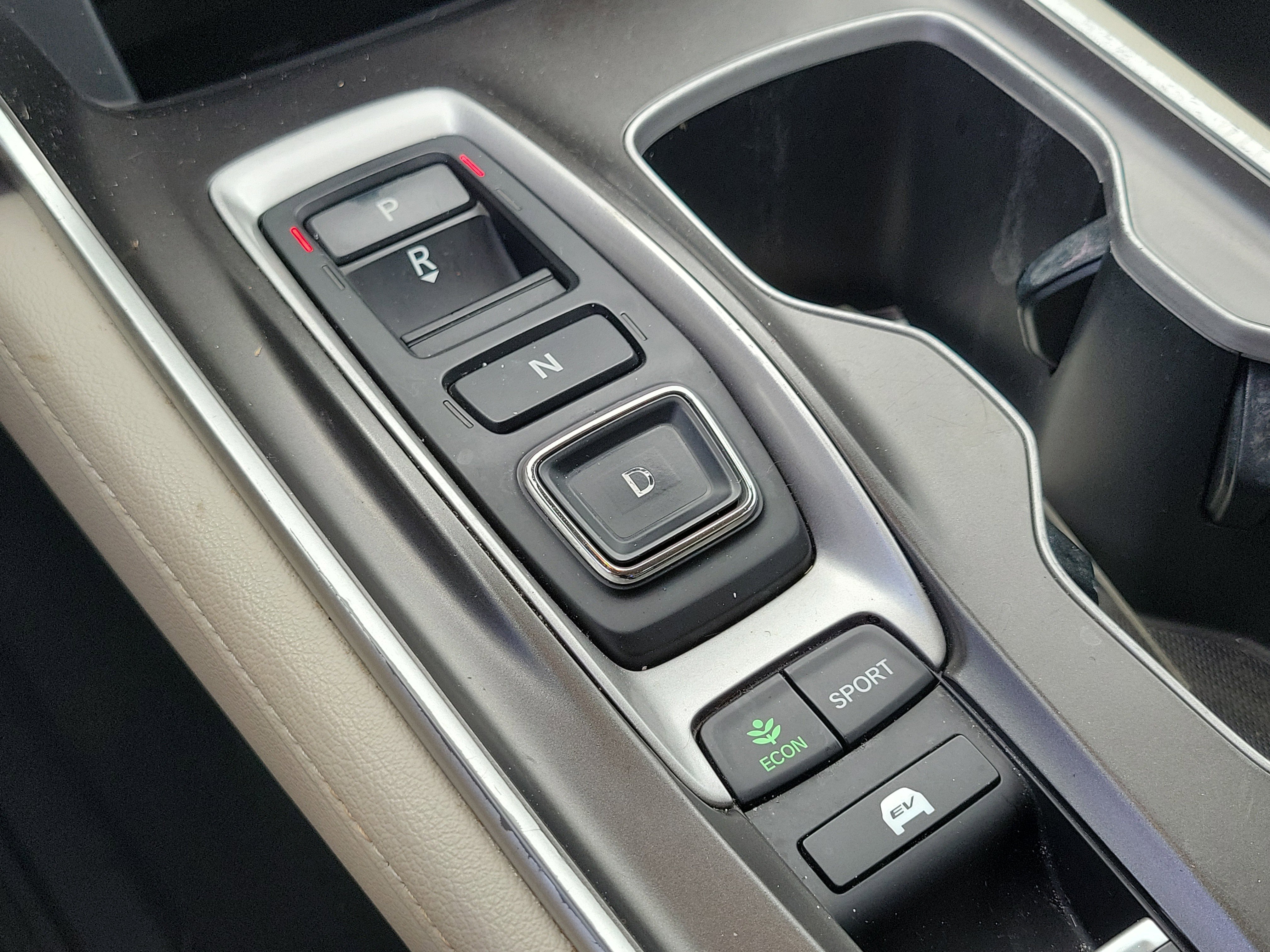 Used 2019 Honda Accord Touring image 30