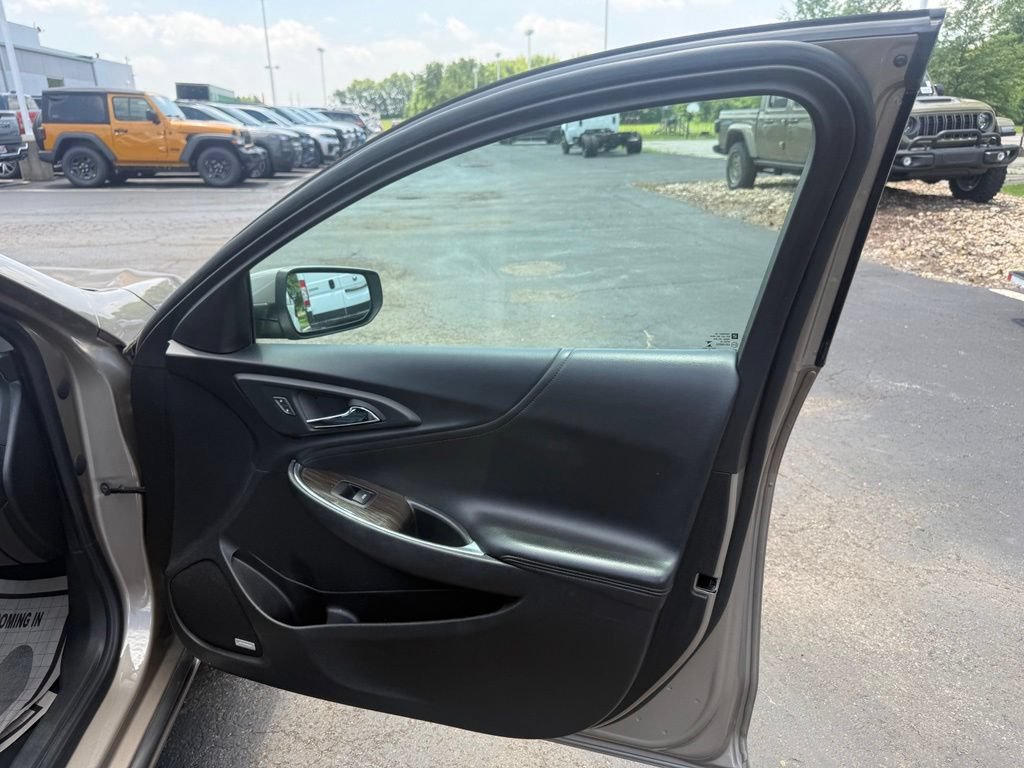 Used 2024 Chevrolet Malibu LT FWD image 52