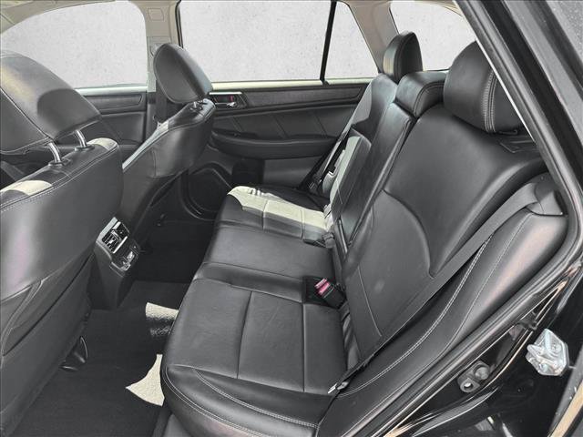 Used 2018 Subaru Outback 3.6R Limited AWD/4WD image 18