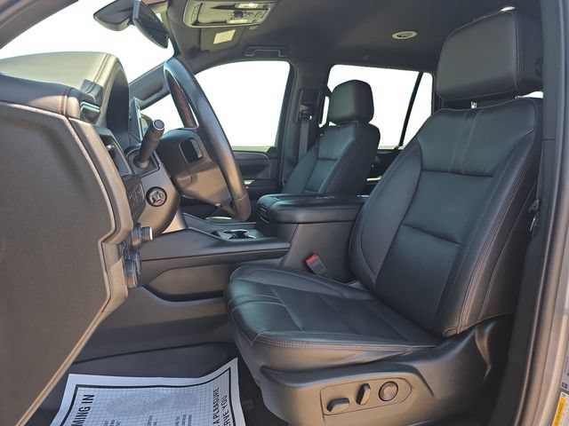 Used 2022 Chevrolet Tahoe RST w/ Luxury Package AWD/4WD image 10