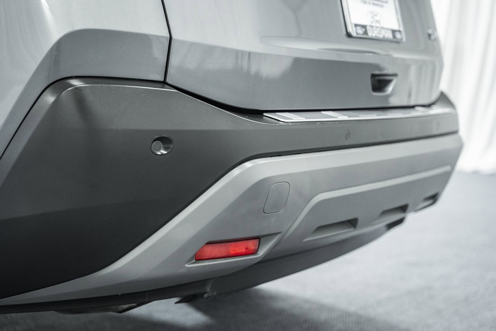 Used 2021 Nissan Rogue SV w/ Premium Package image 9