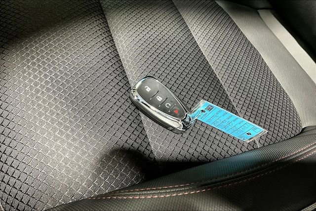 Used 2023 Chevrolet TrailBlazer RS w/ Convenience Package FWD image 32