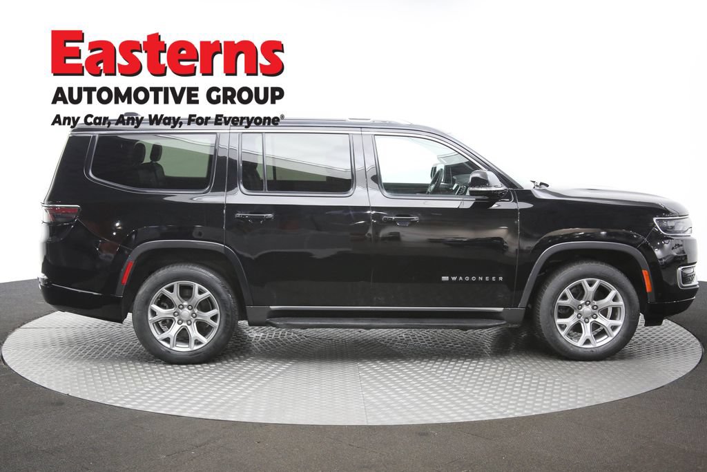 Used 2022 Jeep Wagoneer Series II AWD/4WD image 45