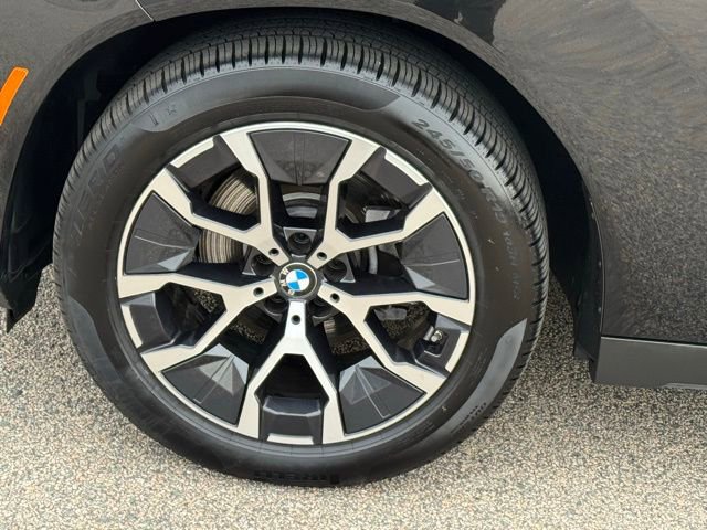 Used 2025 BMW X3 xDrive30i w/ Convenience Package AWD/4WD image 4