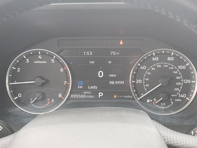 Used 2022 Mitsubishi Outlander SE image 25