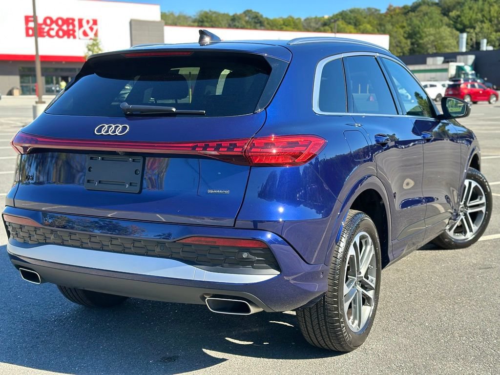 Certified 2025 Audi Q5 Premium w/ Convenience Package AWD/4WD image 7