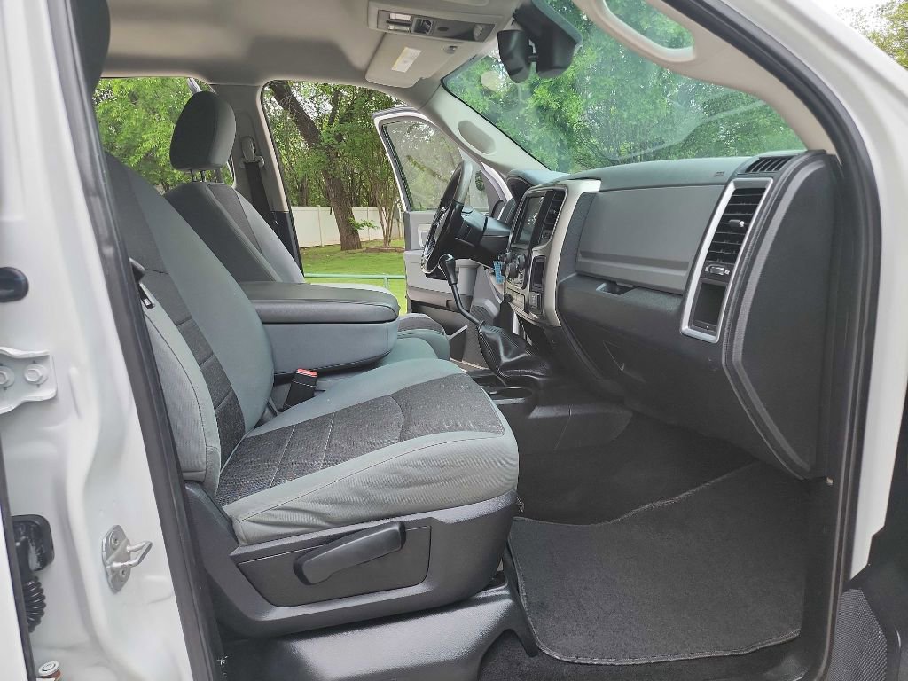 Used 2014 RAM 2500 Outdoorsman image 30