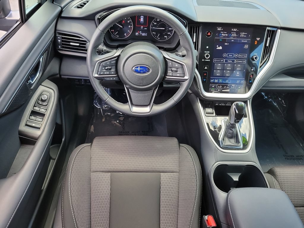 Used 2025 Subaru Outback Premium AWD/4WD image 15