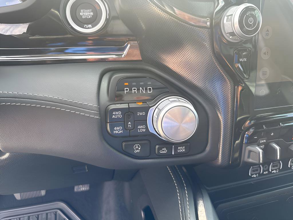 Used 2025 RAM 1500 Limited w/ Off Road Group image 34