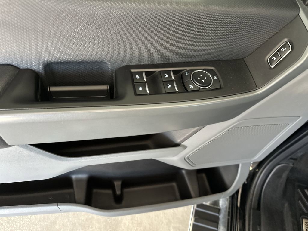 Used 2023 Ford F150 XLT RWD image 12
