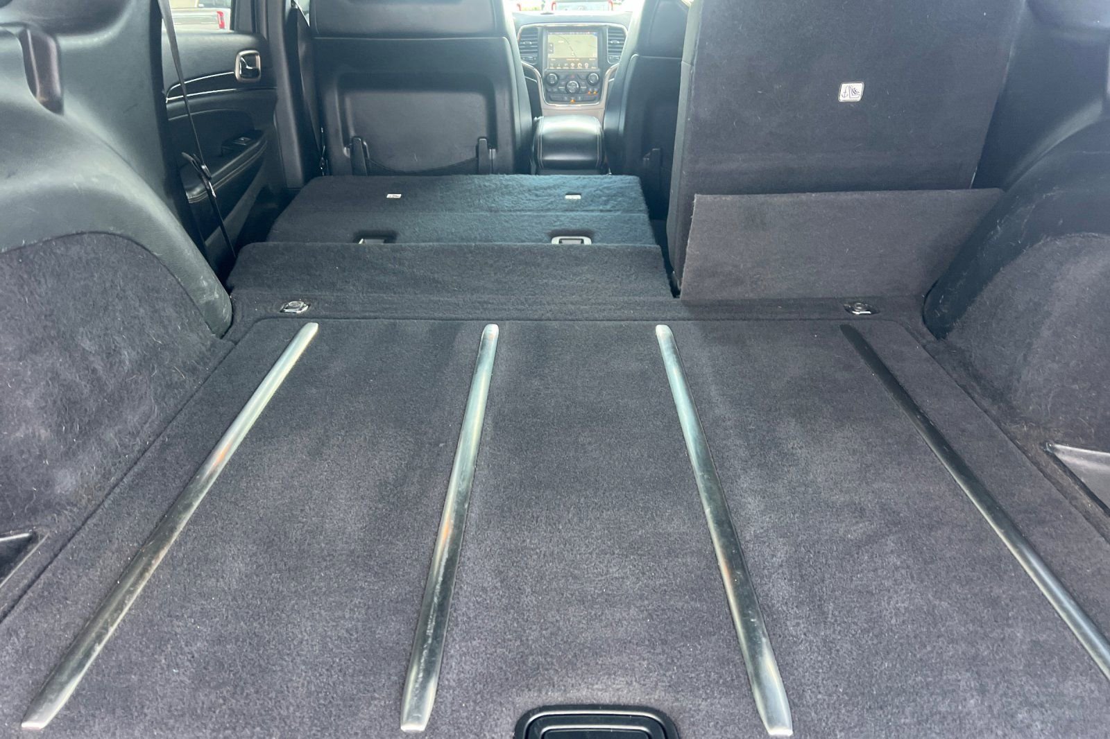 Used 2015 Jeep Grand Cherokee Limited w/ Trailer Tow Group IV image 16