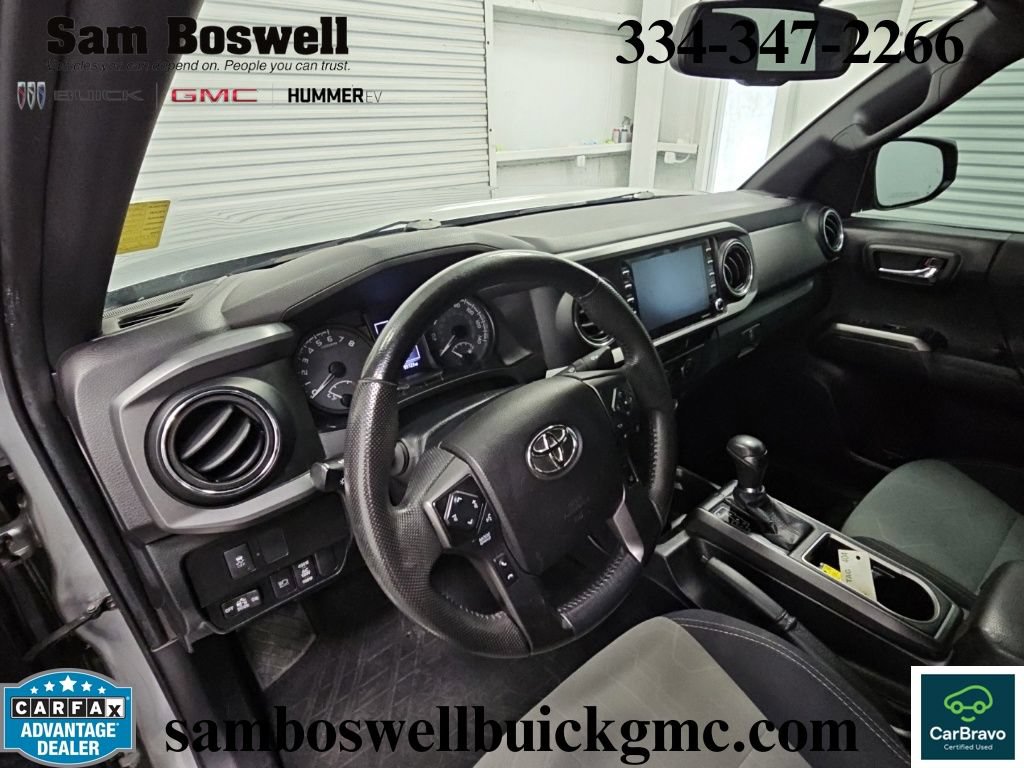 Used 2021 Toyota Tacoma TRD Off-Road w/ Technology Package AWD/4WD image 11