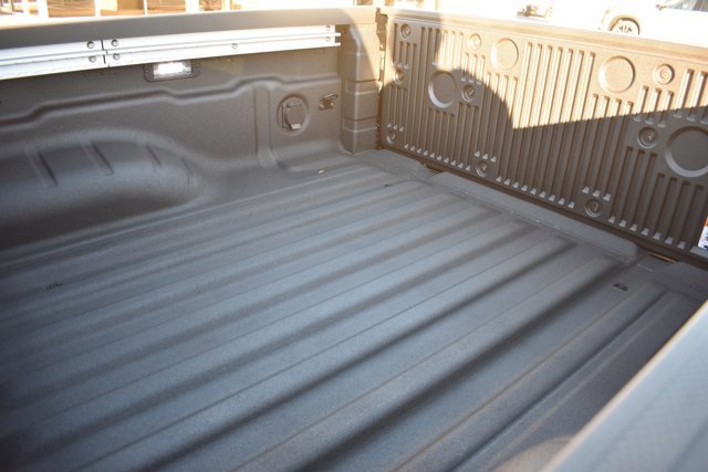 New 2026 Nissan Frontier PRO-4X w/ Pro-4x Convenience Package image 11