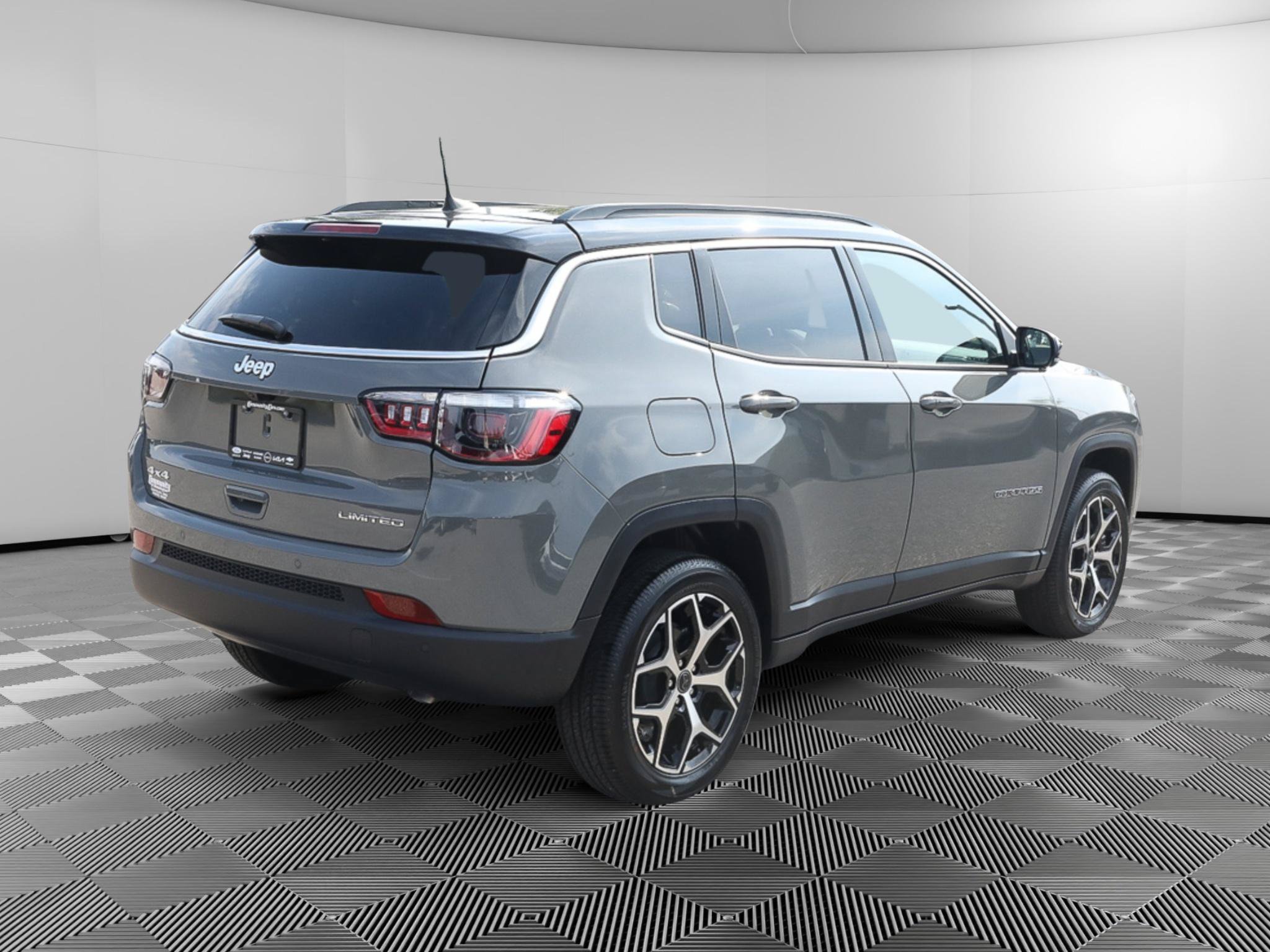 New 2026 Jeep Compass Limited AWD/4WD image 8