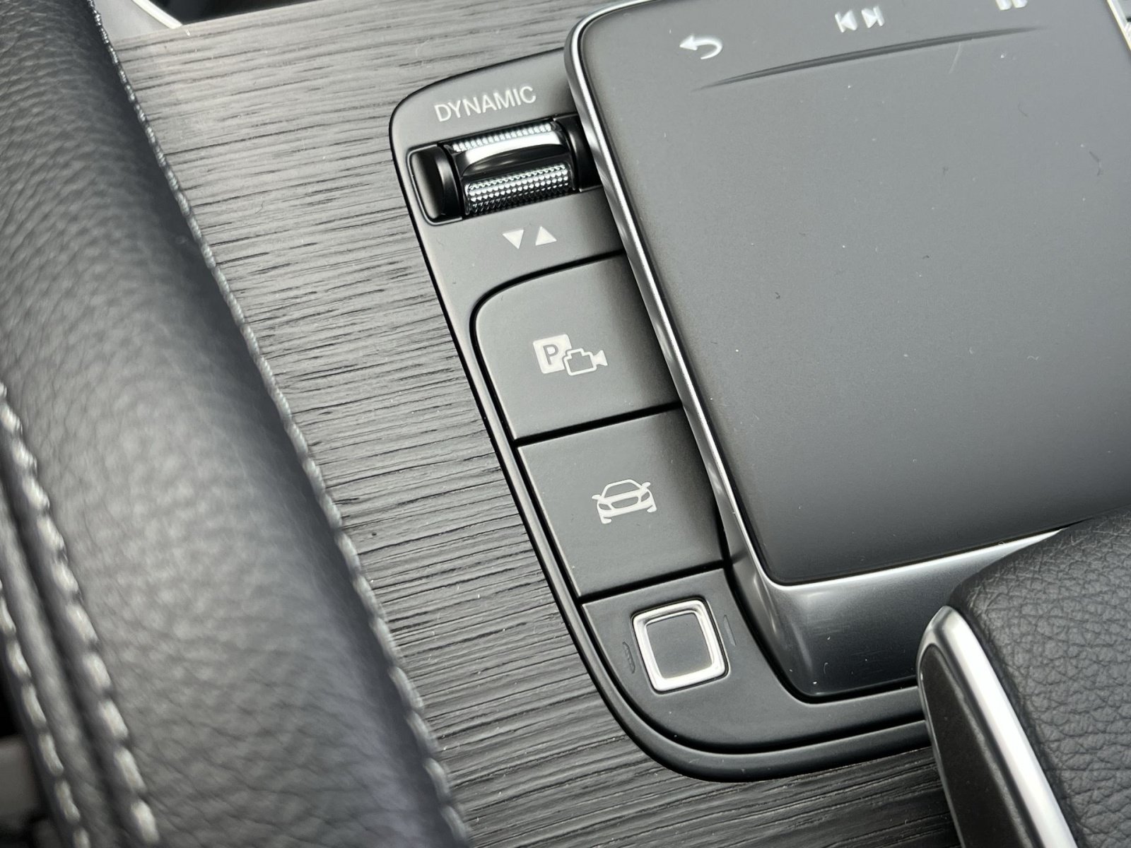 New 2026 Mercedes-Benz GLE 450 4MATIC Coupe image 40