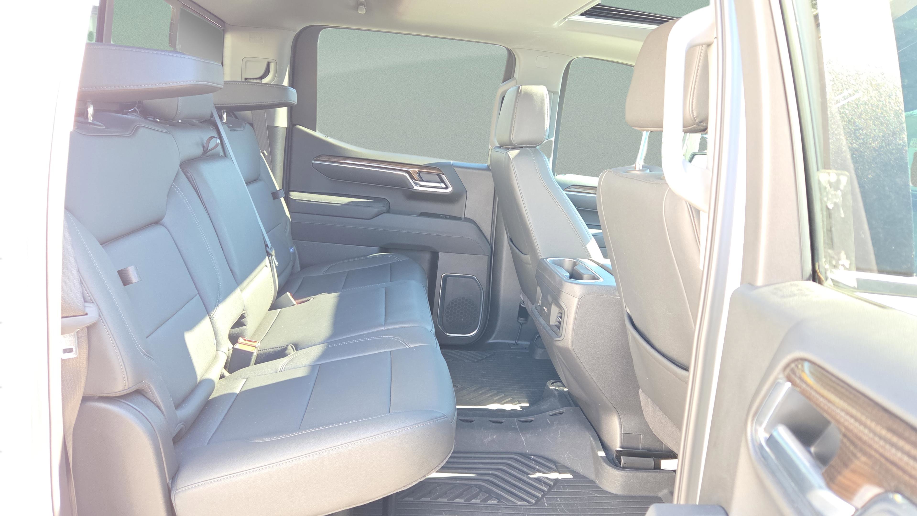 Certified 2025 Chevrolet Silverado 1500 LT Trail Boss w/ Convenience Package II AWD/4WD image 18