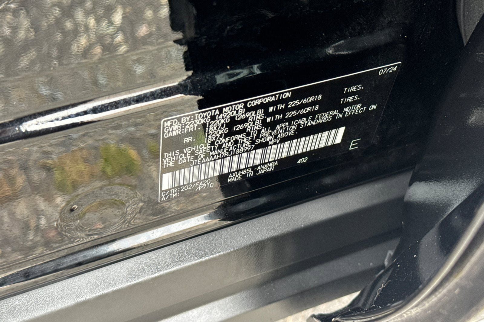 Used 2024 Toyota Venza LE AWD/4WD image 32