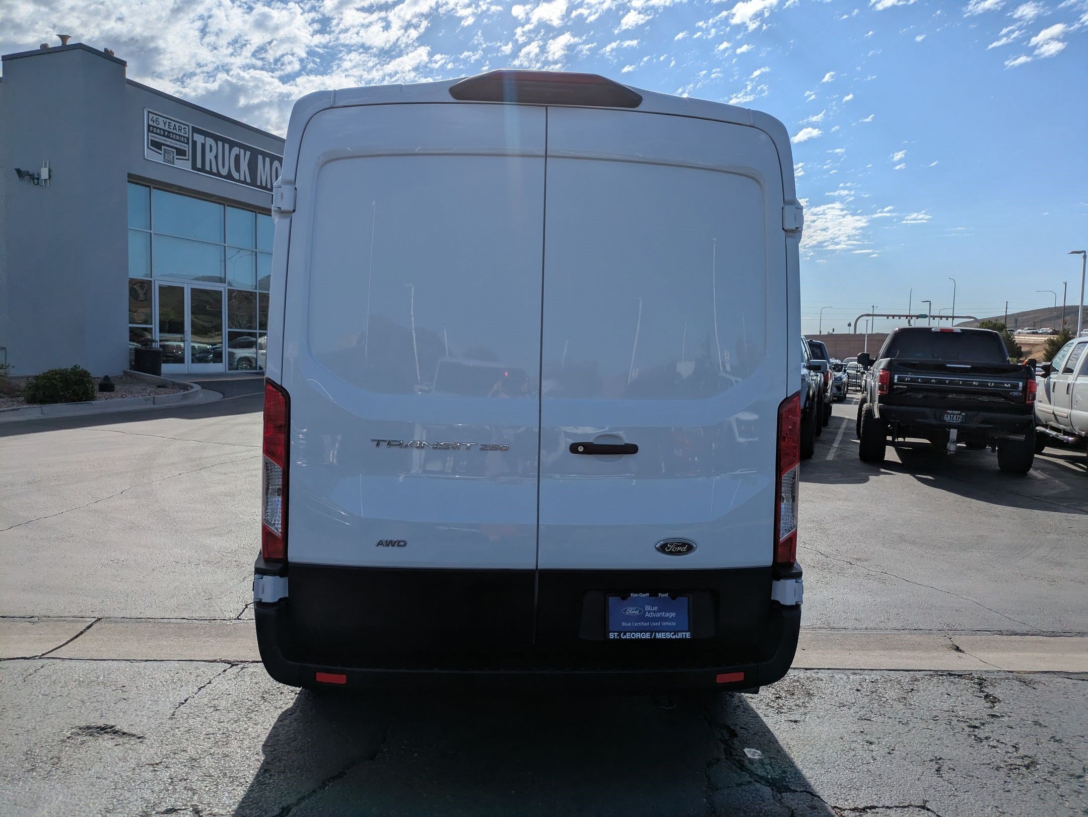 Used 2023 Ford Transit 250 Medium Roof AWD w/ Load Area Protection Package image 6