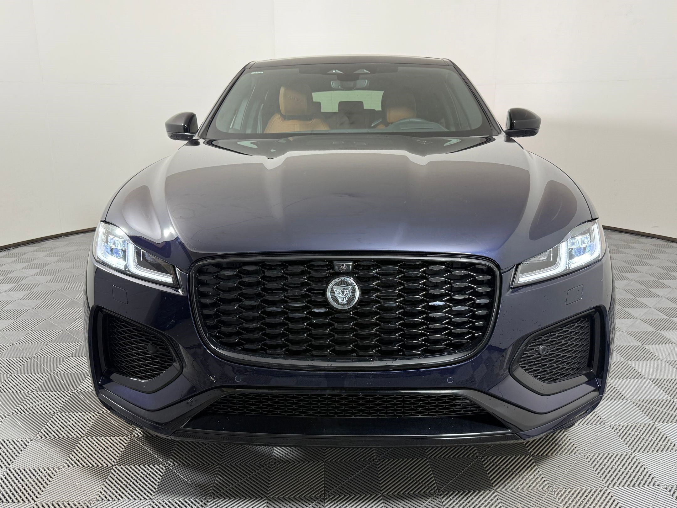 New 2026 Jaguar F-PACE R-Dynamic S AWD/4WD image 5