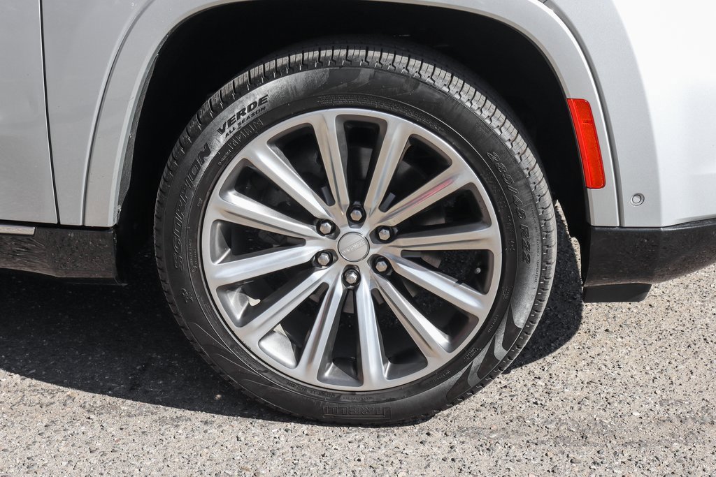 Used 2022 Jeep Grand Wagoneer Series II w/ Convenience Group III image 59