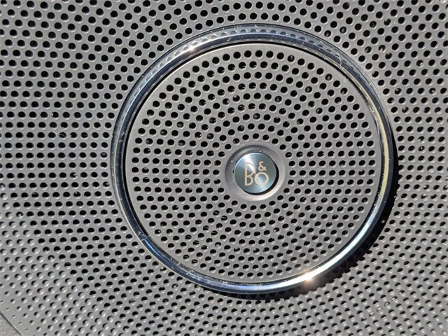 Used 2024 Ford Expedition Limited image 15