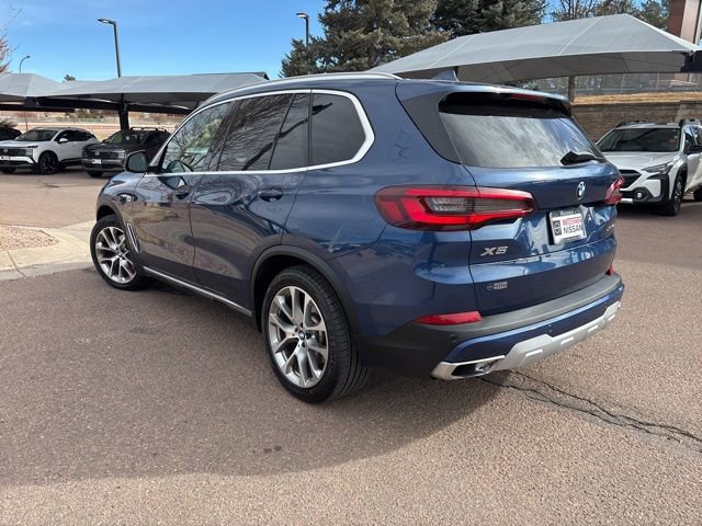 Used 2021 BMW X5 xDrive40i w/ Premium Package image 7